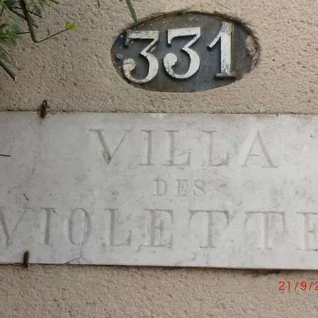 La Des Violettes Panzió *